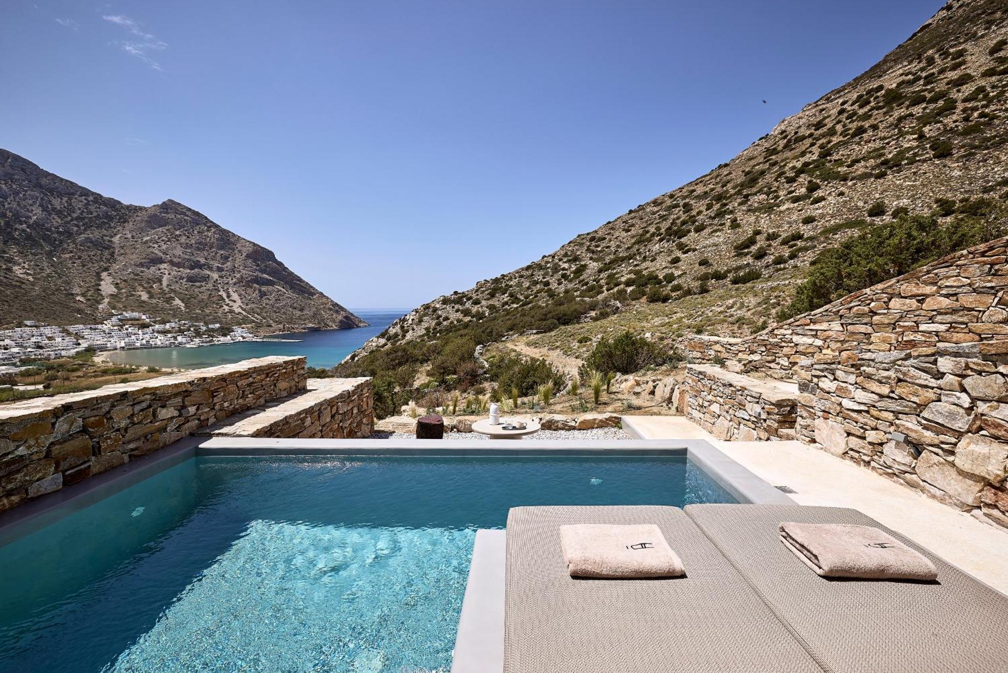 Apsila Pool Suites Kamares  Room photo
