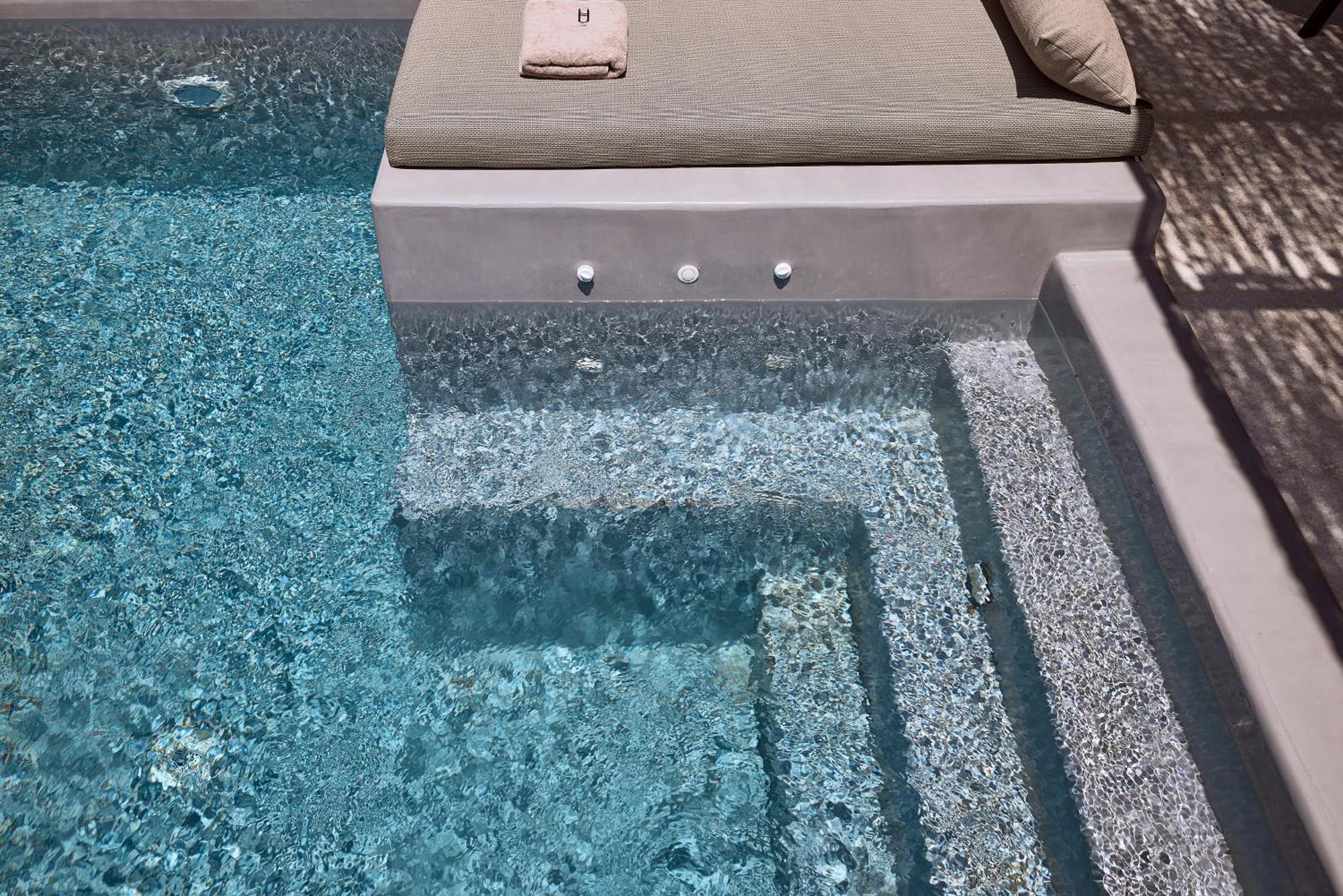 Apsila Pool Suites Kamares  Room photo