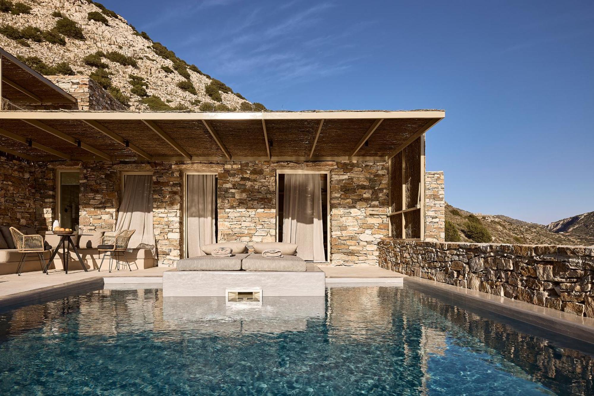 Apsila Pool Suites Kamares  Room photo